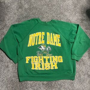 Vintage Notre Dame Fighting Irish Green Sweatshirt Size XL